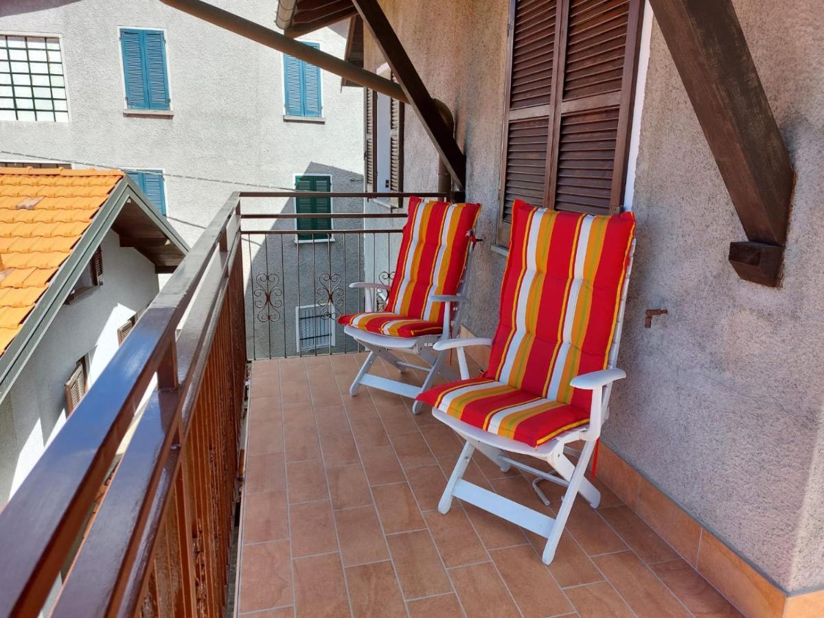 Casa Sassello - Appartamento Menta Dumenza Экстерьер фото